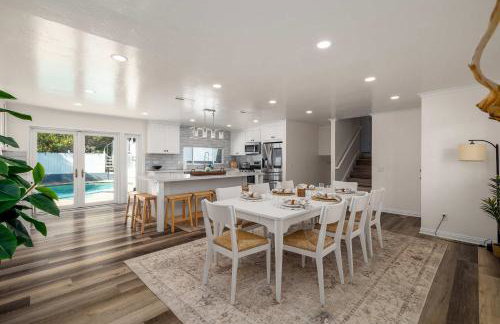 Huge House with Pool! Sleeps 16 - BBQ - Shuffleboard - Foto 21