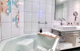 90qm Designerwohnung mit Küche und Jacuzzi in DO-City - Photo 36