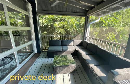 NormalBnB - 2 Blocks From Restaurants, Bars, Hospital - Foto 7