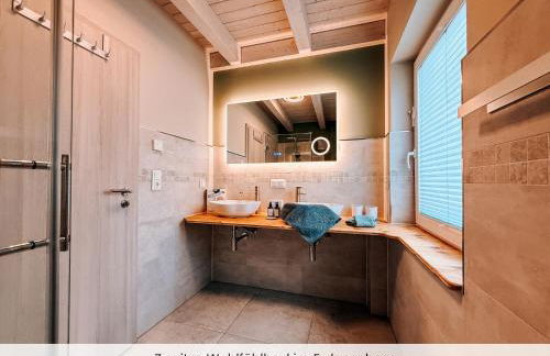 Schäfers - Ihr Wohlfühlort - Hochwertige Ausstattung, Naturgrundstück mit Bachlauf, Terrassen, WLAN, Parken - an 2 Seen bei Leipzig - Foto 33