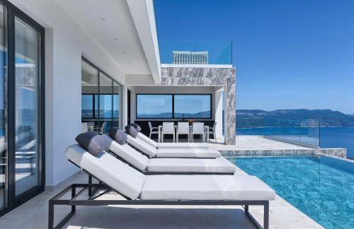 Villa Ateneum with sea view, jacuzzi and infinity pool - Foto 3