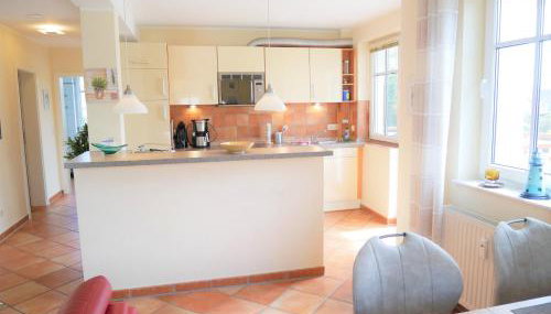 Bernsteinhaus Wohnung 3 mit 2 Balkonen & Kamin - Foto 3