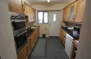 Spacious, self-contained annex in Stratford - Foto 9