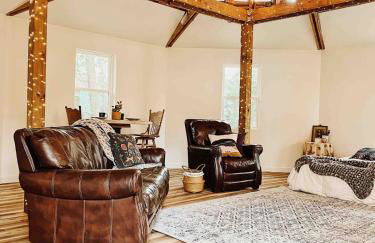 Honeymoon Hollow - Foto 30