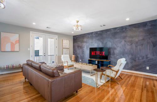 Spacious 3 Bed House near MD Anderson with Free Parking & Wi-Fi - Photo 7