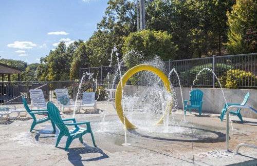 Lakefront Home-3BD25BADockGrillFirepitPool - Foto 17