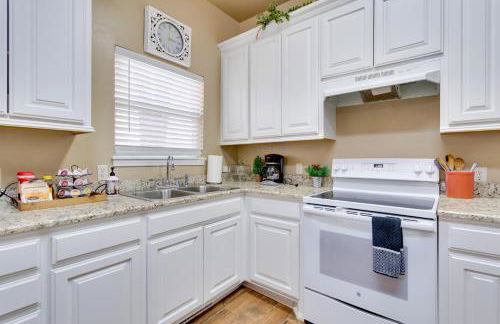 Historic Home Half-Mile to Downtown Guthrie! - Photo 7