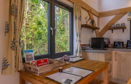Woodland Cabin Retreat in Alfriston - hot tub - Foto 16