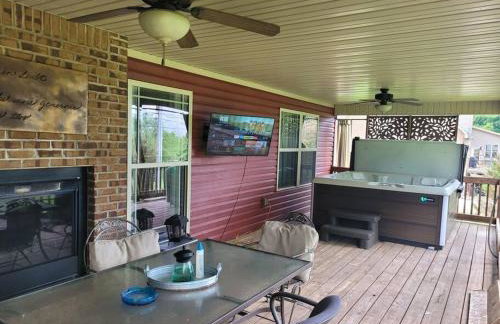 The Red House on the Mountain Top - Foto 50