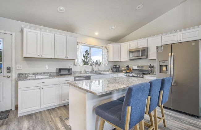 2BD Mtn Family Getaway w/ King Suite - Foto 8