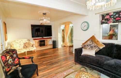 Ivys End Boutique Chic Manor Cottage Elegant & Sophisticated Retreat in Loughborough offering 3bedrooms - Foto 6