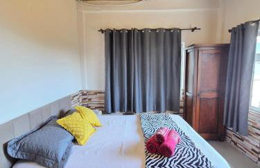 Casa no Ribeirão da Ilha - Florianópolis - Pé na areia - ar cond - pet - familia - Foto 6