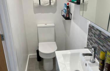 HarbourSide Studio apartment Poole Hamworthy Bh15 - Photo 4