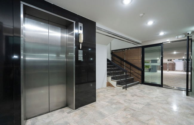 PSJ Penthouse - Photo 79