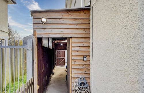 Luxury Studio Cabin - Central Location - Parking - Photo 11