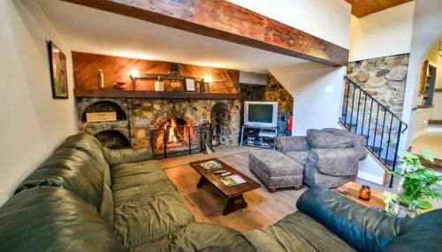 Secluded Cabin Close to the Shenandoah River in Shenandoah, Virginia - Photo 3