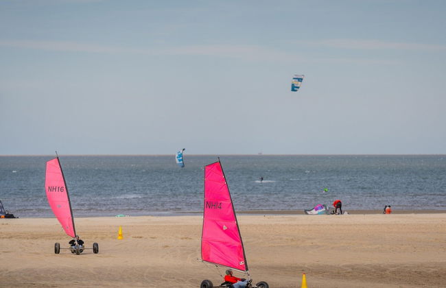 Lodge Near Brouwersdam & North Sea Beaches - Foto 23