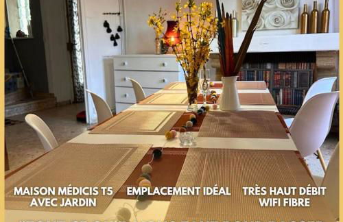 Maison Médicis - T5 Spacieuse et Calme en Ville - Emplacement Idéal - Photo 1