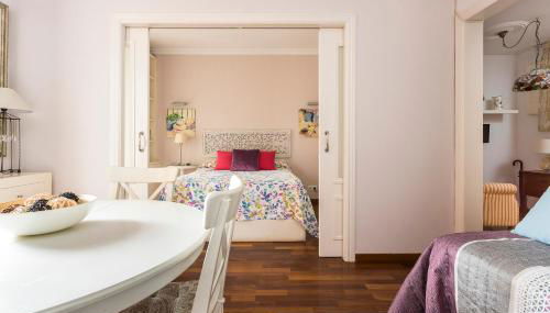 Beautiful & Luxury Apartment centrally-located - Photo 3