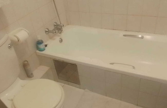 Central Sandton Apartment - Photo 39