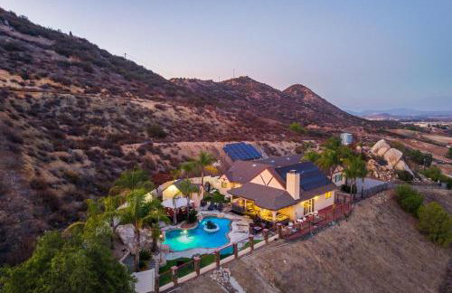 Private, Views, Free Wine Tickets, and Ask about 100 Dollar Taco Caterer For 10 - Foto 13