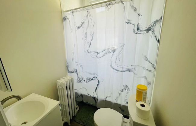 1-br Glenside - Long Term Available Parking - Photo 7