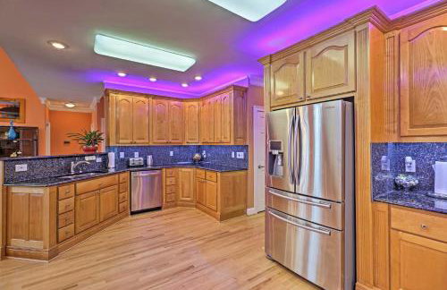 Stunning Duluth Family House with Fireplace and Patio! - Foto 9