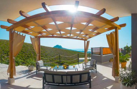 Hill Apartment with Private Pool - Foto 10