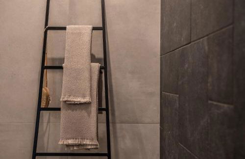 AKU Suites with private pools - Photo 19