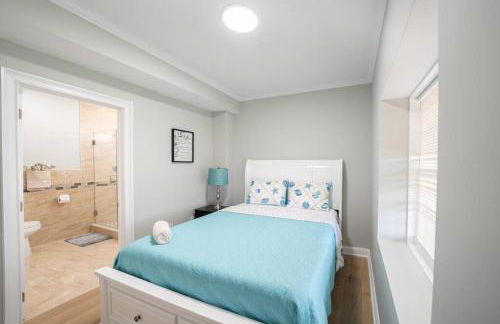 40 - 4BR Lakeview - Lakeside retreat near GJK View - Foto 24