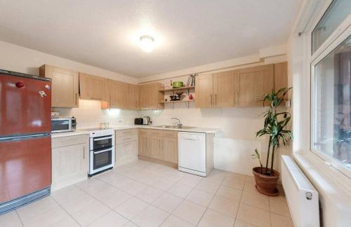 Spacious Two Double Bedroom Flat - Foto 12