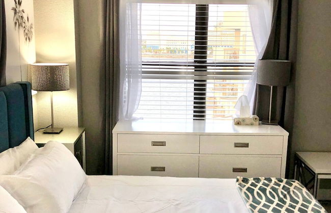 2701 · Luxury Lakefront Unit With Pool Views - Foto 7