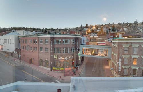 Steps to Casinos and Shuttle! Central City Home Base - Foto 7