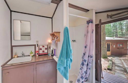 Lakefront Hartford Cabin with Canoe and Boat Ramp - Foto 18