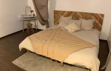 Appartement 65m2 à Callian, 2 Chambres, Parking Gratuit, Proche Lac et Cannes - Foto 9