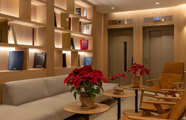 Apartamentos Recoletos - Photo 8