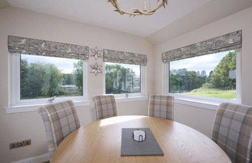 Middleton Farmhouse - Photo 14