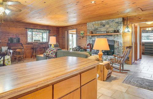 Table Rock Lake Cabin with Waterfront Views! - Photo 9