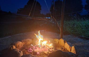 Biały domek nad stawem - Foto 20