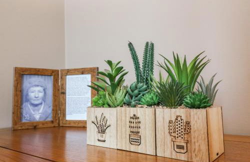 Marys House - Photo 9