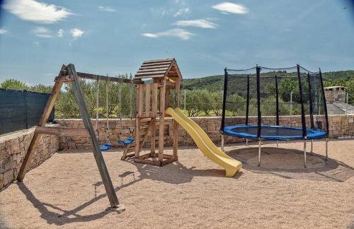 Luxury Villa,private pool, sauna,Jacuzzi,near Split - Photo 17