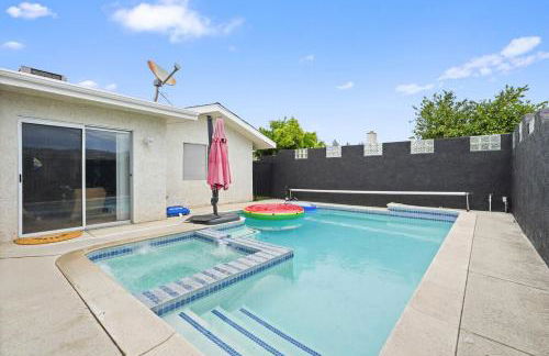 Heated Pool - Jacuzzi - Firepit - Game Room - Foto 69