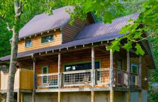 Adelaide's Den 2 Bedroom Cabin by RedAwning - Foto 1