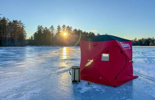 Lakefront Cabin Woodstove, Firepit and Ice Fishing! - Foto 1