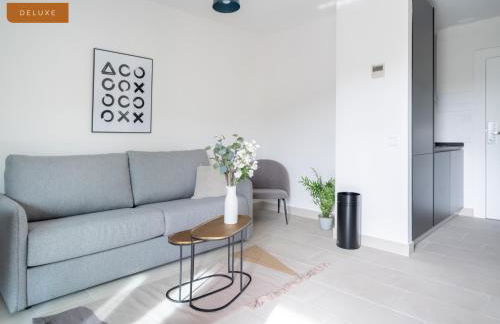 Limehome Sevilla Calle Torcuato Luca de Tena - Digital Access - Foto 42