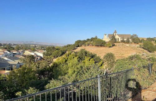 Hillside view with hot tub! - Foto 49