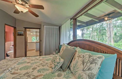 Tropical Cabana with Deck, Hot Tub and Lush Scenery! - Photo 15