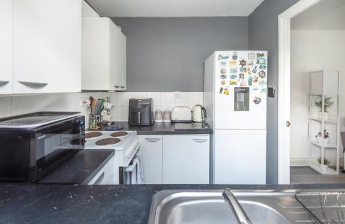 Modern Muse Flat with Free Parking - Foto 9