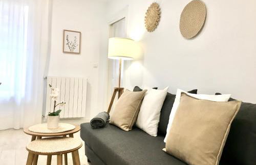 Castro Holidays - Apto C Nuevo Céntrico con Garaje Gratis - Photo 13