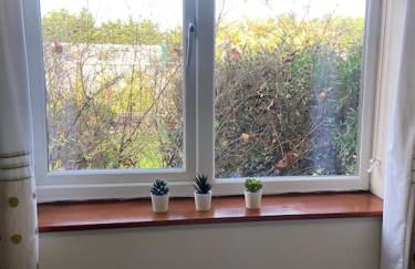 One Bedroom Bungalow No1 - Secure Gated Parking - Foto 20